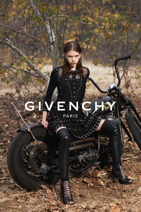 youtube fashionshoot givenchy